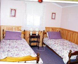 Gateforth Cottages - Accommodation Resorts 2