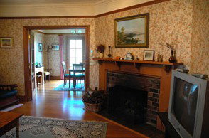 Hartzview Vineyard Homestead - Accommodation Resorts 2