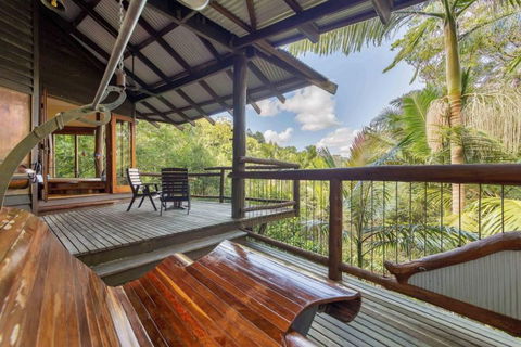 Secrets On The Lake - Accommodation Resorts 3