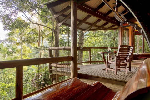 Secrets On The Lake - Accommodation Resorts 5