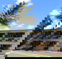 Pippies Beachhouse - Accommodation Resorts