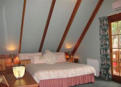 Warrenmang Vineyard & Resort - Accommodation Resorts 1