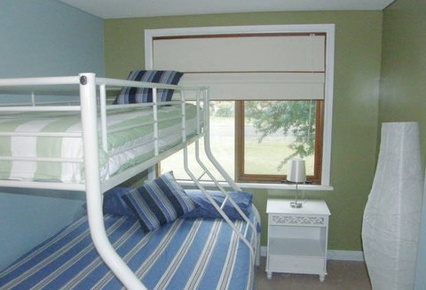 By The Bay - Accommodation Resorts 1