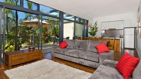 Aamber Beach House At Kiah - Accommodation Resorts 5