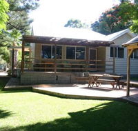 Pine Cottage - Accommodation Resorts