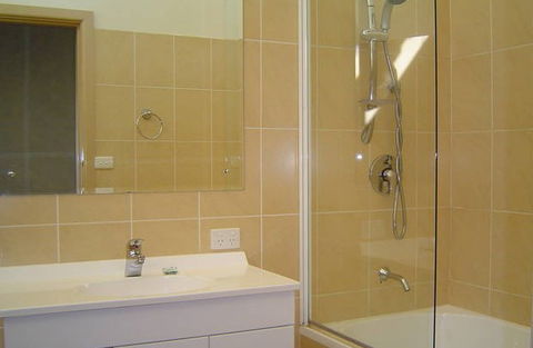 Amaroo On The Waterfront - Accommodation Resorts 1