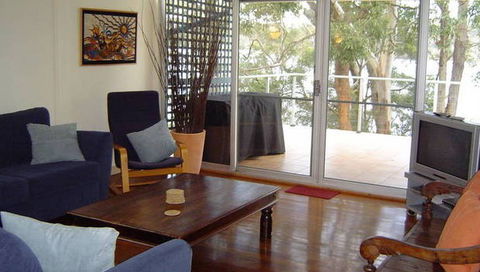 Amaroo On The Waterfront - Accommodation Resorts 4