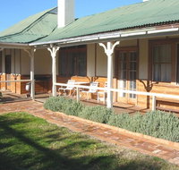 Gundagai Historic Cottages Bed and Breakfast - Accommodation Resorts