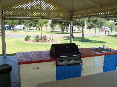 Junee Tourist Park - Accommodation Resorts 2