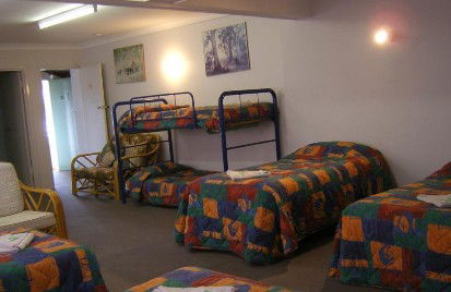 Gateway Motor Inn - Accommodation Resorts 1