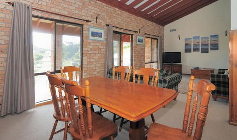 Baileys, Gerringong - Accommodation Resorts 3