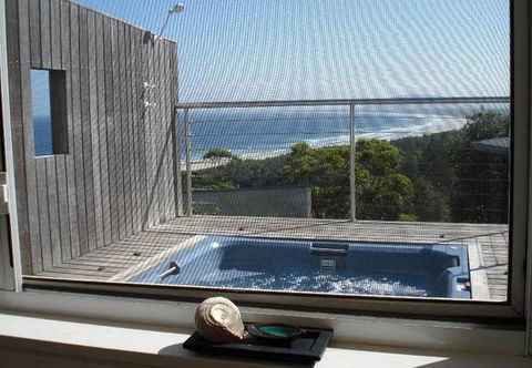 Broadway Blues - Accommodation Resorts 4