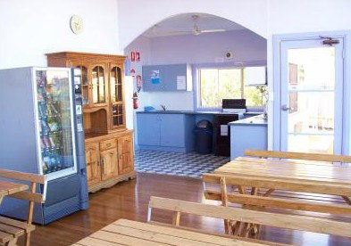 West Gosford NSW Accommodation Resorts