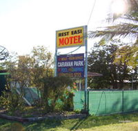 Rest Easi Motel - Accommodation Resorts