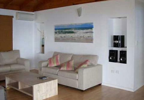 Amity Shaws - Accommodation Resorts 3