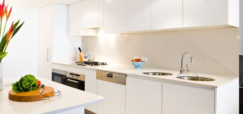 Kirra Surf Apartments - Accommodation Resorts 2