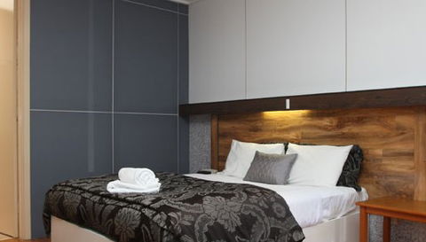 Golden Leaf Motel - Accommodation Resorts 3