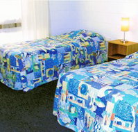 Breezes By The Bay - Accommodation Resorts