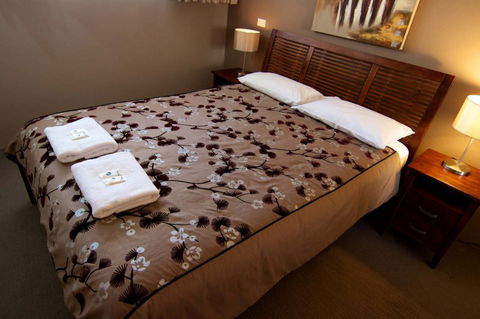 Merrima Court Holidays - Accommodation Resorts 3