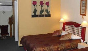 Raceways Motel - Accommodation Resorts 3