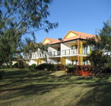 Coral Cove Resort  Golf Club - Accommodation Resorts