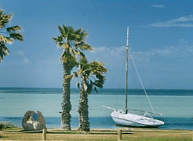 Denham Villas - Accommodation Resorts 4