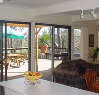 Lakeview Cottage - Accommodation Resorts