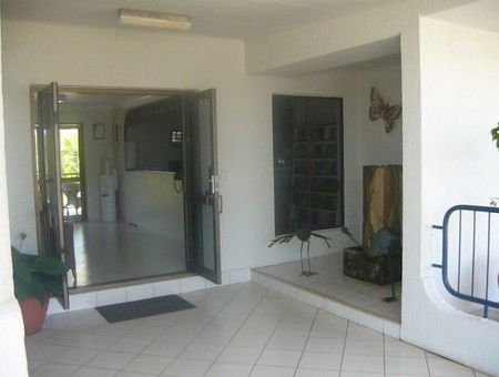 L'Amor Holiday Apartments - Accommodation Resorts 1