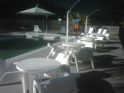 L'Amor Holiday Apartments - Accommodation Resorts 5