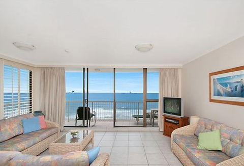 Boulevard Towers - Accommodation Resorts 4
