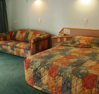 Runaway Bay Motor Inn - Accommodation Resorts