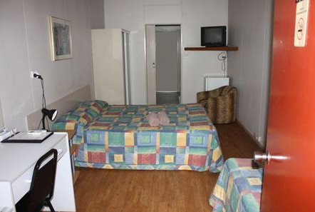 Hiway Inn Motel - Accommodation Resorts 3