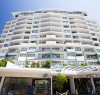 Seamark On First - Accommodation Resorts