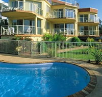 A Baywatch Apartments - Accommodation Resorts