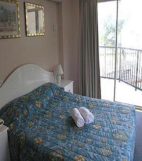 Bayview Beach Holiday Apartments - Accommodation Resorts 4