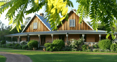 Carriages Country House - Accommodation Resorts