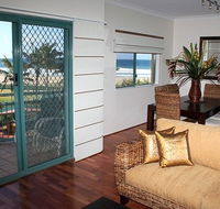 Currumbin Sands on the Beach - Accommodation Resorts