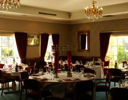 Coopers Colonial Motor Inn - Accommodation Resorts 3