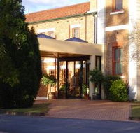Monte Pio Motor Inn - Accommodation Resorts