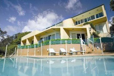 Jonahs - Accommodation Resorts 3