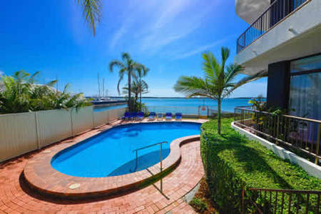 Broadwater Shores - Accommodation Resorts 13