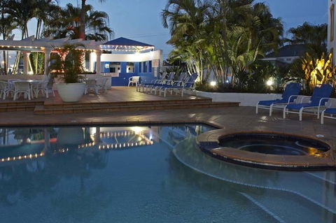 Santorini By The Sea - Accommodation Resorts 1