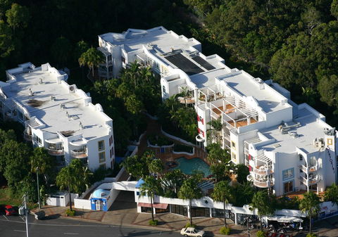 Santorini By The Sea - Accommodation Resorts 3