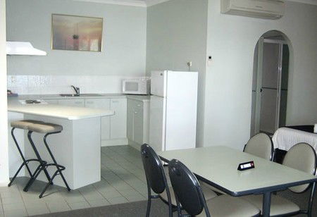 Moby Dick Waterfront Resort Motel - Accommodation Resorts 0