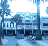 Ivanhoe Hotel - Accommodation Resorts