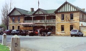 Man-o-ross Hotel - Accommodation Resorts 0