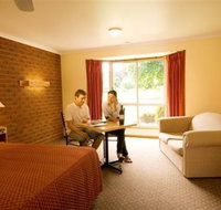 AAt 28 GOLDSMITHGolden Chain Motel - Accommodation Resorts