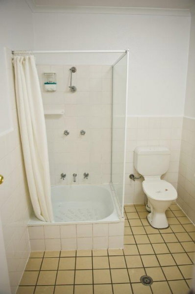 Cousins Motor Inn - Accommodation Resorts 11