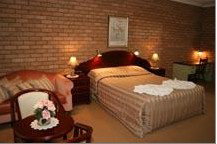 Deer Park Motor Inn - Accommodation Resorts 2