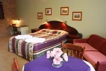 Deer Park Motor Inn - Accommodation Resorts 4